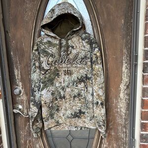 Like New Cabelas Camo Hoodie! Men’s Medium